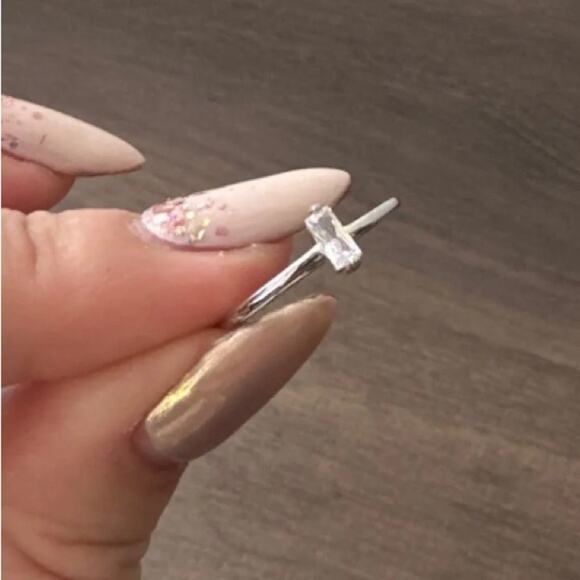 Sterling Silver Rectangular Cubic Zircon Ring Minimalist, Dainty Diamond Size 7 - Picture 10 of 11